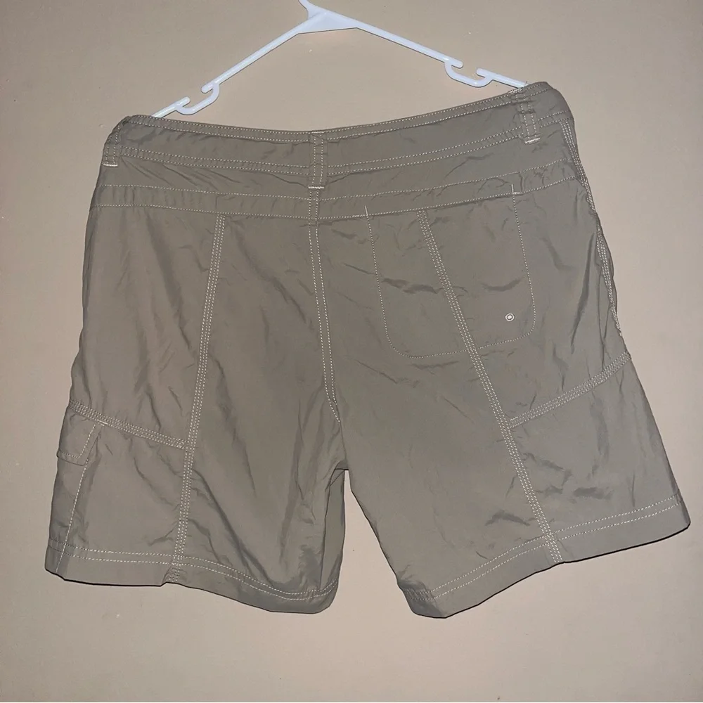 The North Face Shorts - Picture 3 of 5